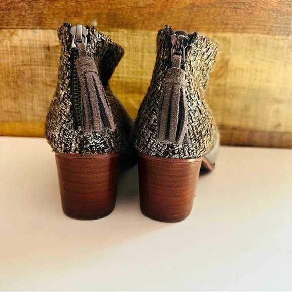 Toms Leila Wool Felt Ankle Bootie - Picture 5 of 9